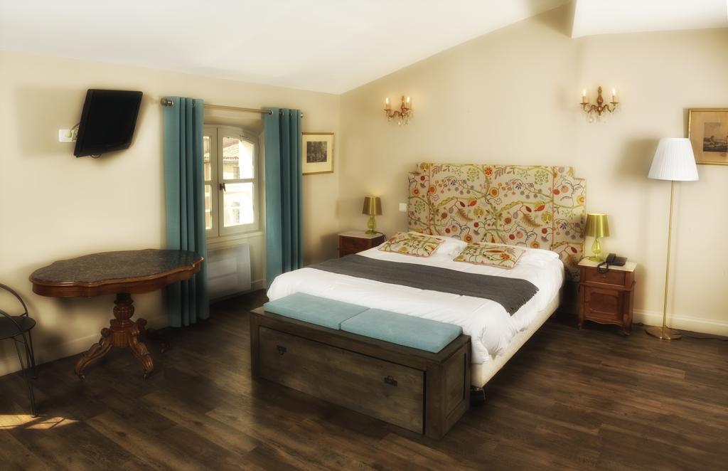 Hotel L'Esplan Saint-Paul-Trois-Châteaux Zewnętrze zdjęcie