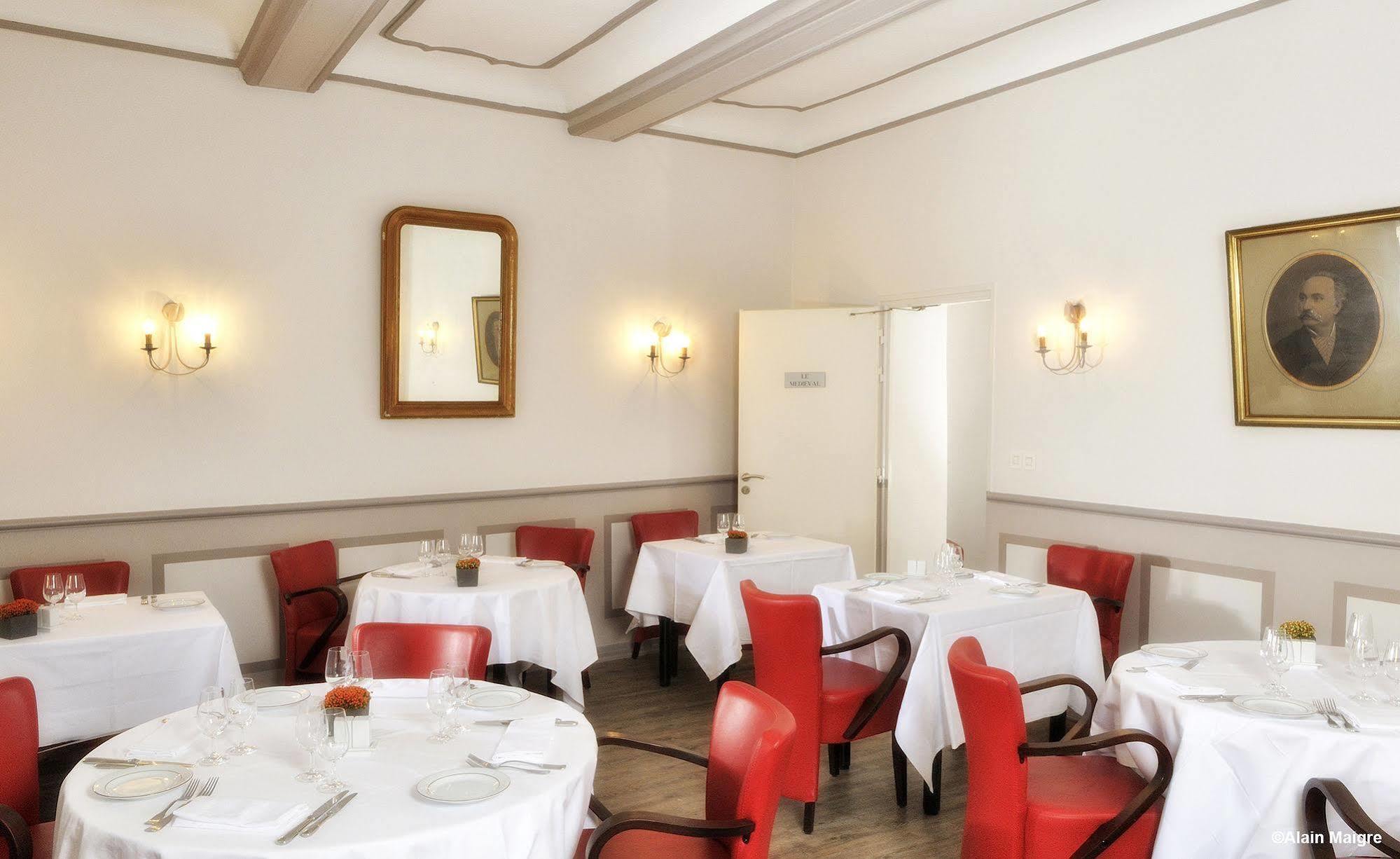 Hotel L'Esplan Saint-Paul-Trois-Châteaux Zewnętrze zdjęcie