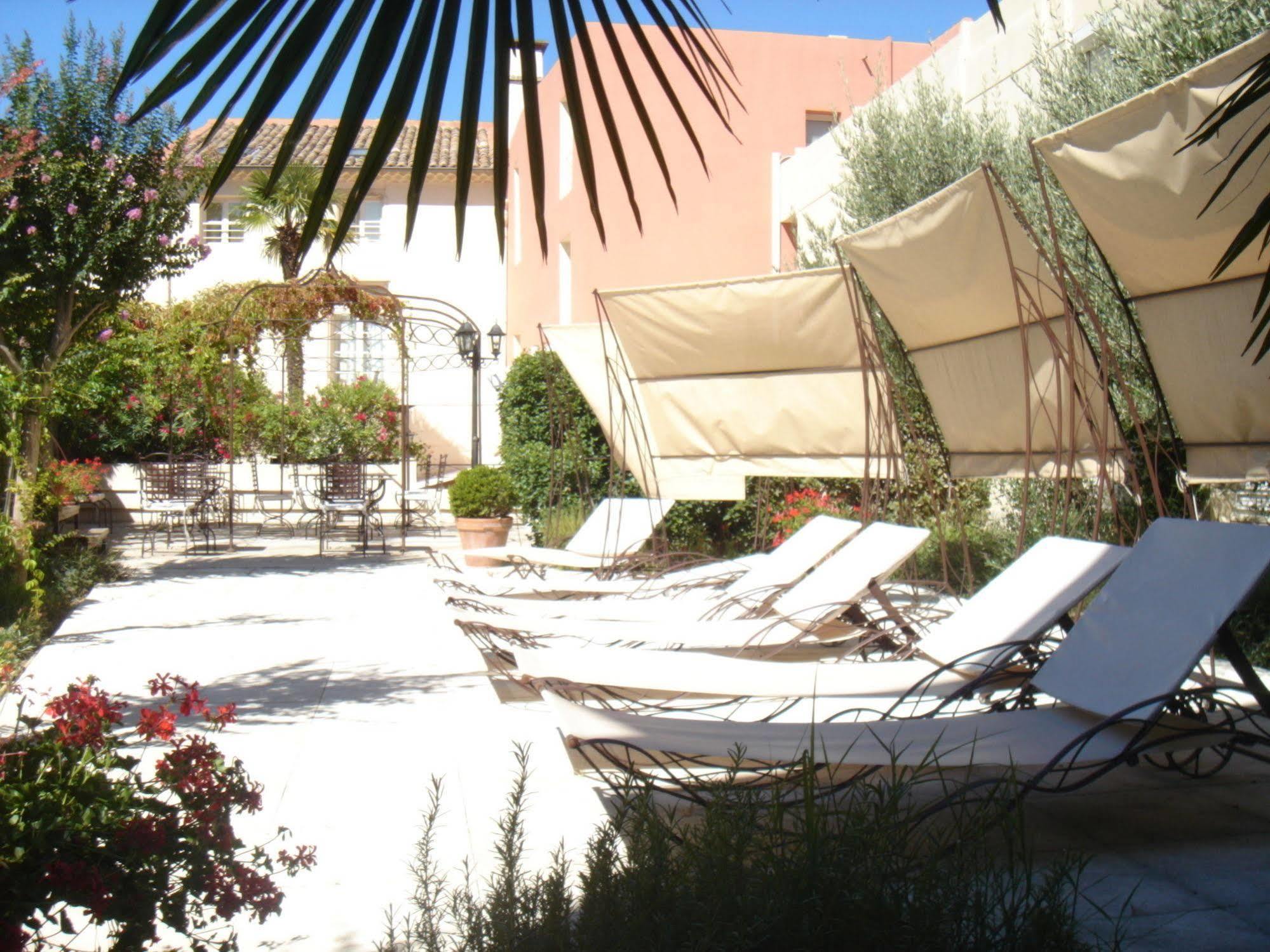 Hotel L'Esplan Saint-Paul-Trois-Châteaux Zewnętrze zdjęcie